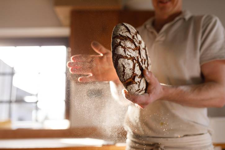 C:\fakepath\baker-4840960_960_720.jpg