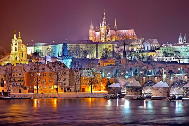 C:\fakepath\prague-3010407_1280.jpg